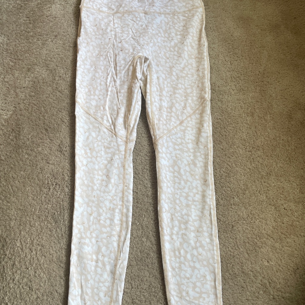 Fabletics motion365 high waisted pocket leggings size L